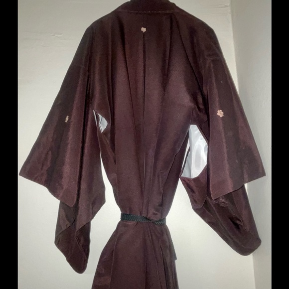 Vintage Silk Japanese Kimono (Size Large- XLarge) - Picture 4 of 6
